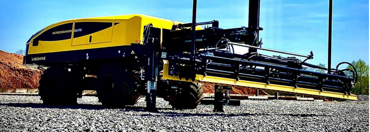 Concrete paver Machine